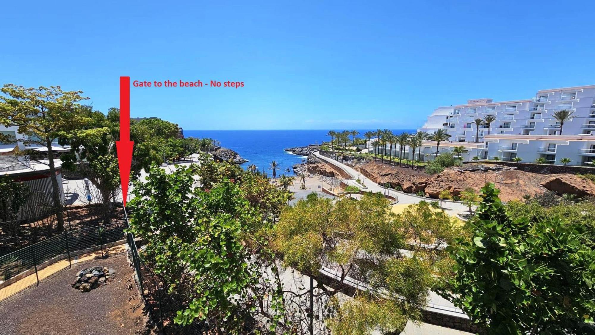 Blue Bay Paradise - Beach Front Apartment With Sea View بلايا بارايسو المظهر الخارجي الصورة
