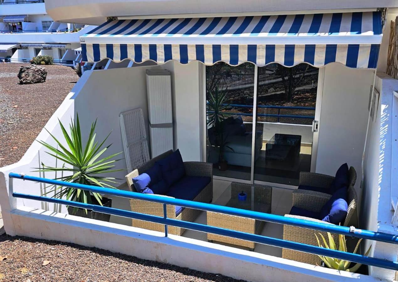 Blue Bay Paradise - Beach Front Apartment With Sea View بلايا بارايسو المظهر الخارجي الصورة