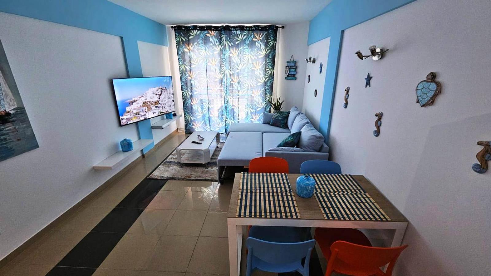 Blue Bay Paradise - Beach Front Apartment With Sea View بلايا بارايسو المظهر الخارجي الصورة